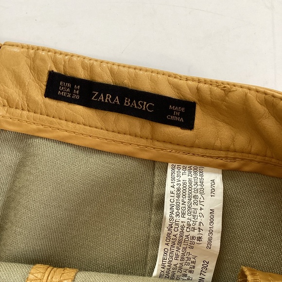 ZARA Aline faux leather mini skirt (#i300) - Picture 2 of 5